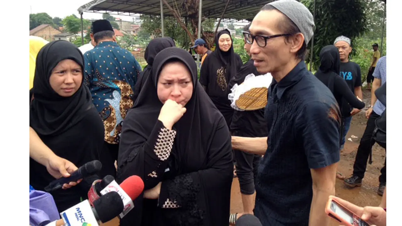 Sebelum Meninggal, Ibunda Melly Goeslaw Berjuang Melawan Diabetes