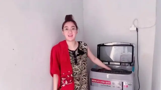Nella Kharisma