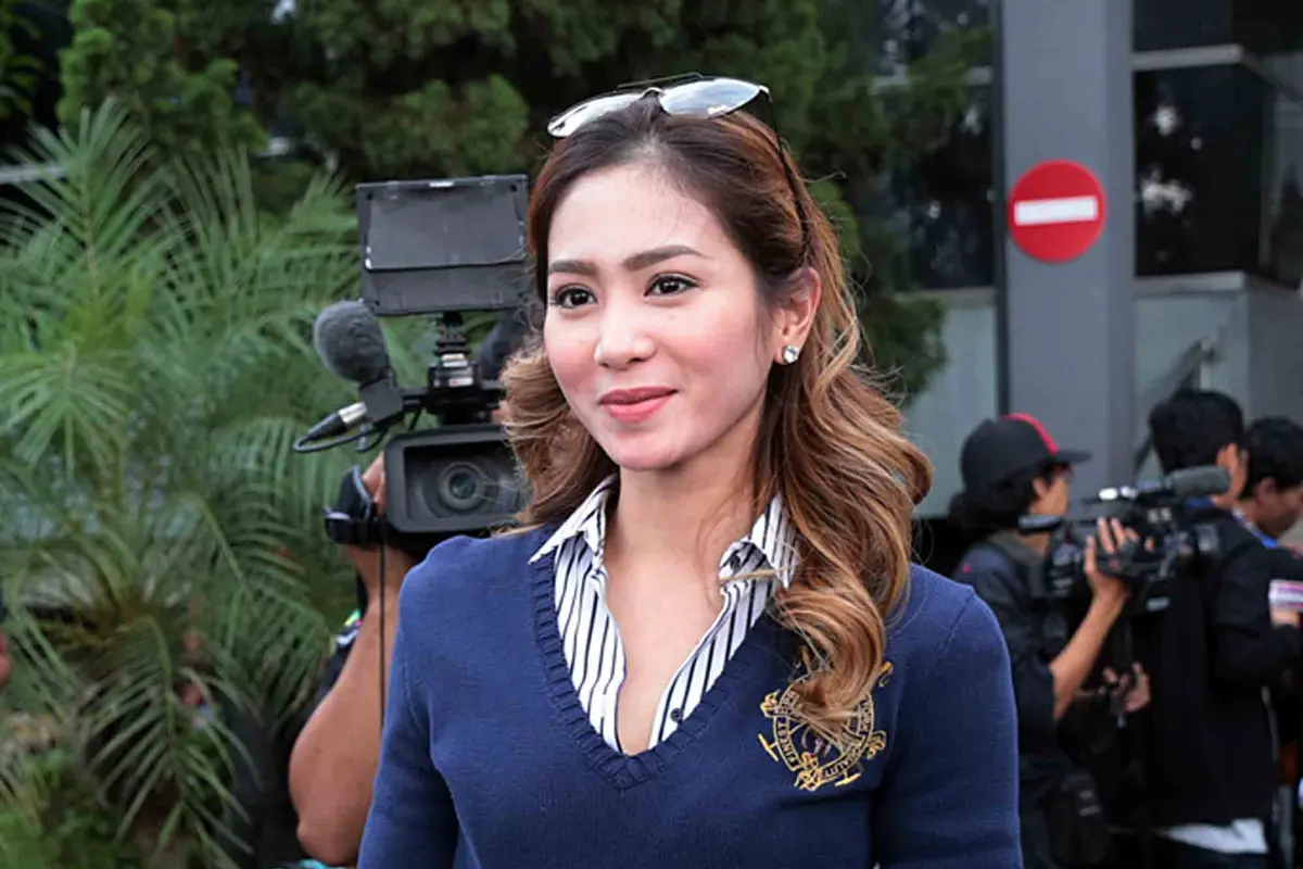 [Bintang] Bunga Zainal