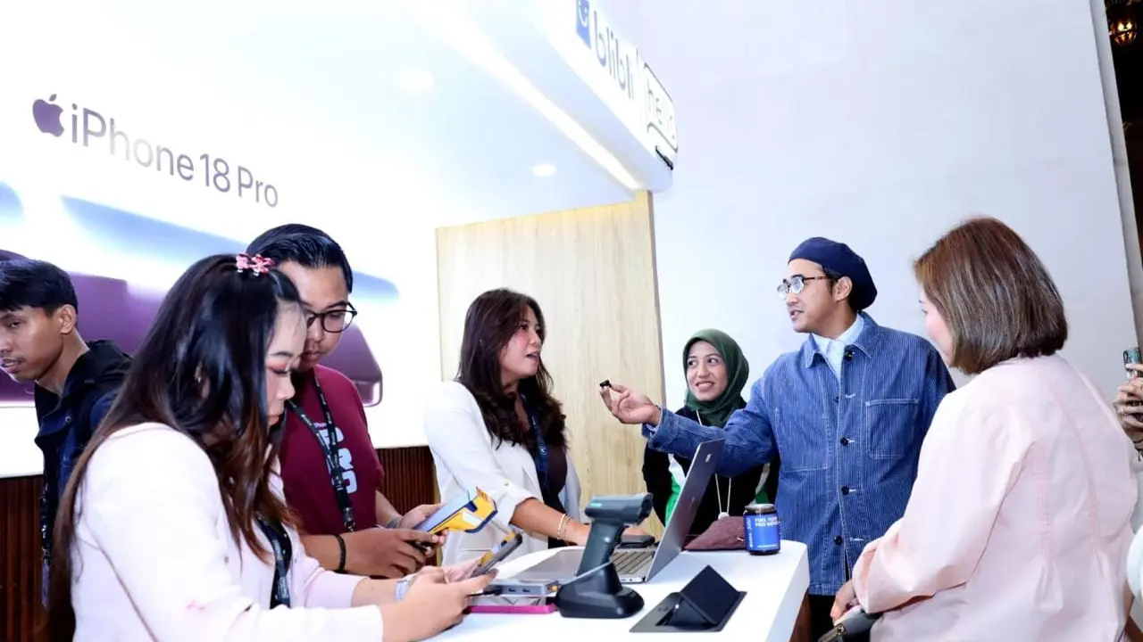 Hello Store menggelar pre-order iPhone 18 Pro. Credit: Blibli