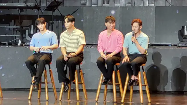 BTOB (Foto: Rita Ayunigtyas)