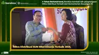 Kementerian Keuangan RI kembali menganugerahkan penghargaan Mitra Distribusi SBN Ritel Terbaik 2021 kepada platform e-investasi Bareksa. (Foto dok. Bareksa).