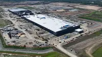 Pabrik Baterai Lithium-ion Kerja Sama Indonesia-Tiongkok Beroperasi Akhir 2026