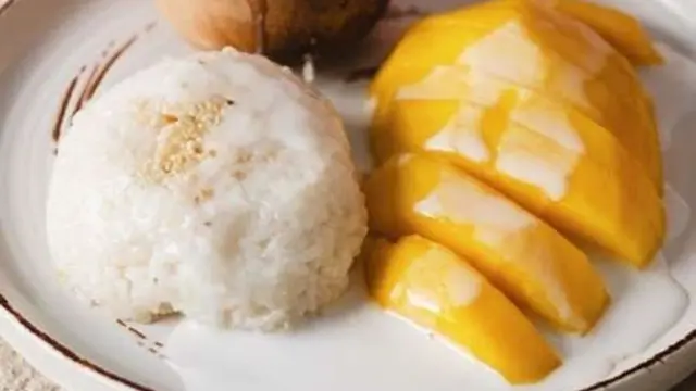 Dari Mangga hingga Nangka, Variasi Menu Sticky Rice Ini Dijamin Menggugah Selera