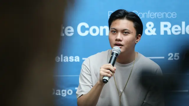 [Fimela] Rizky Febian