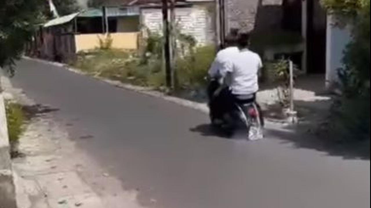Cinta sama Vespa Sejak Duduk di Bangku SMP