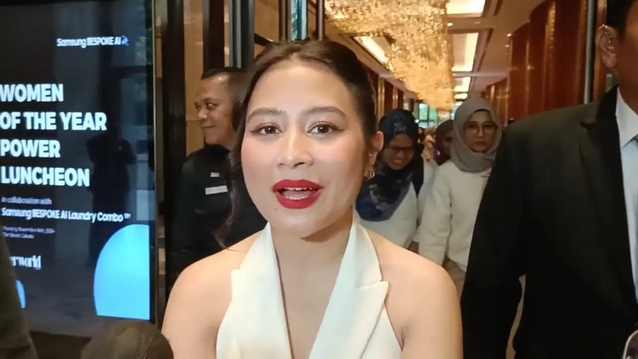 Prilly Latuconsina
