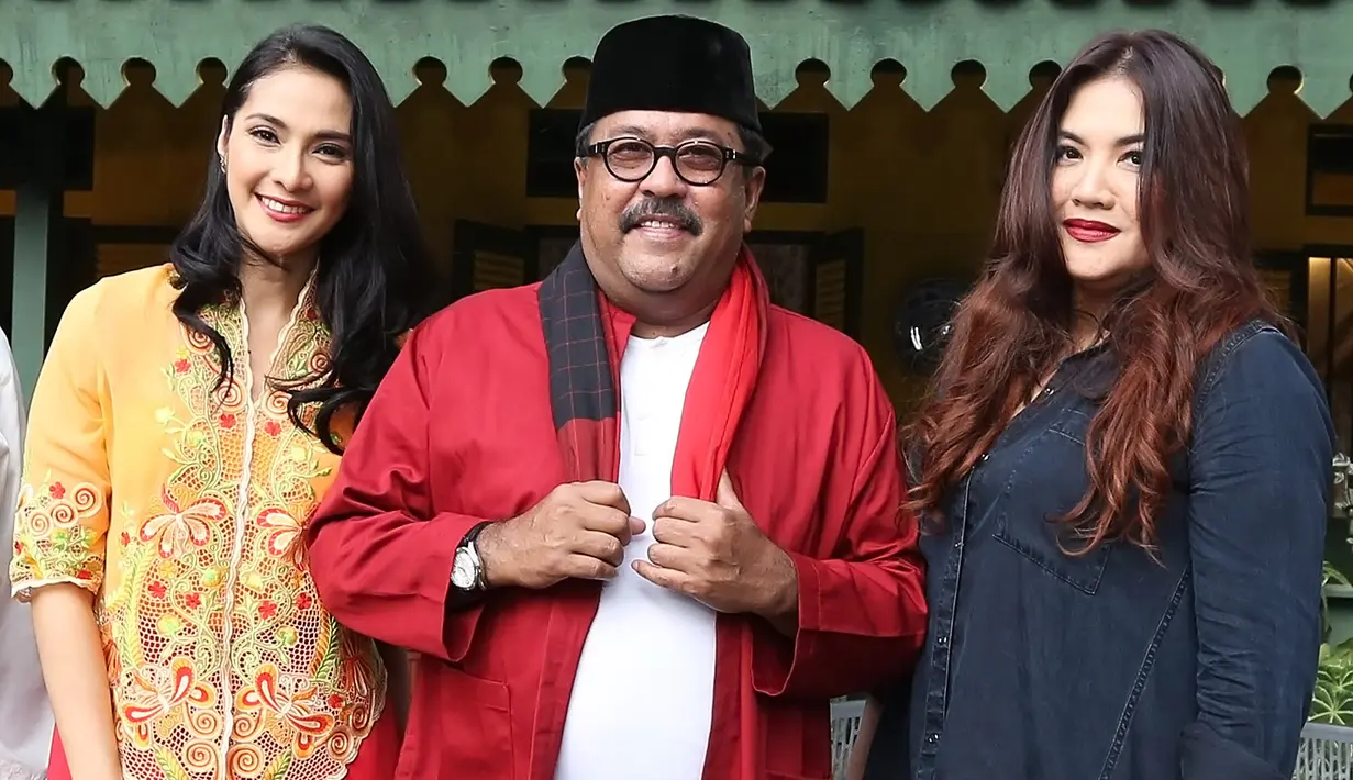 Menurutnya sebuah tugas berat bagi Armada kembali mendaur ulang lagu Si Doel Anak Betawi yang sudah melekat di benak masyarakat. (Bambang E Ros/Bintang.com)