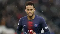 3. Neymar (Paris Saint-Germain) - Neymar pernah meraih Sepatu Emas Liga Champions 2015 saat masih berseragam Barcelona. Ketika itu, Neymar mencetak 10 gol dan bersanding dengan Cristiano Ronaldo dan Lionel Messi sebagai pemain tersubur. (AFP/Lionel Bonaventure)
