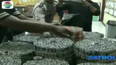Polisi menyita 26 ribu petasan yang rencananya akan diedarkan untuk Hari Raya Lebaran.