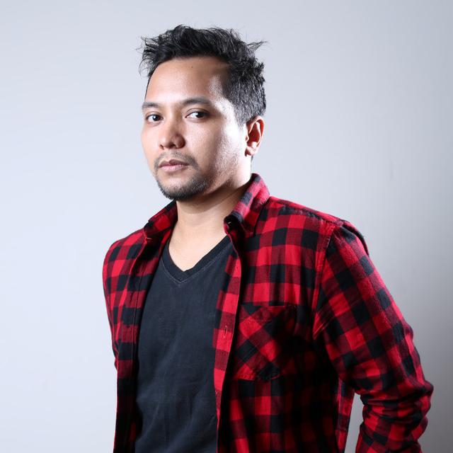 Demi Midnight Show Rangga Djoned Tersiksa Pakai Kaki Palsu News Entertainment Fimela Com