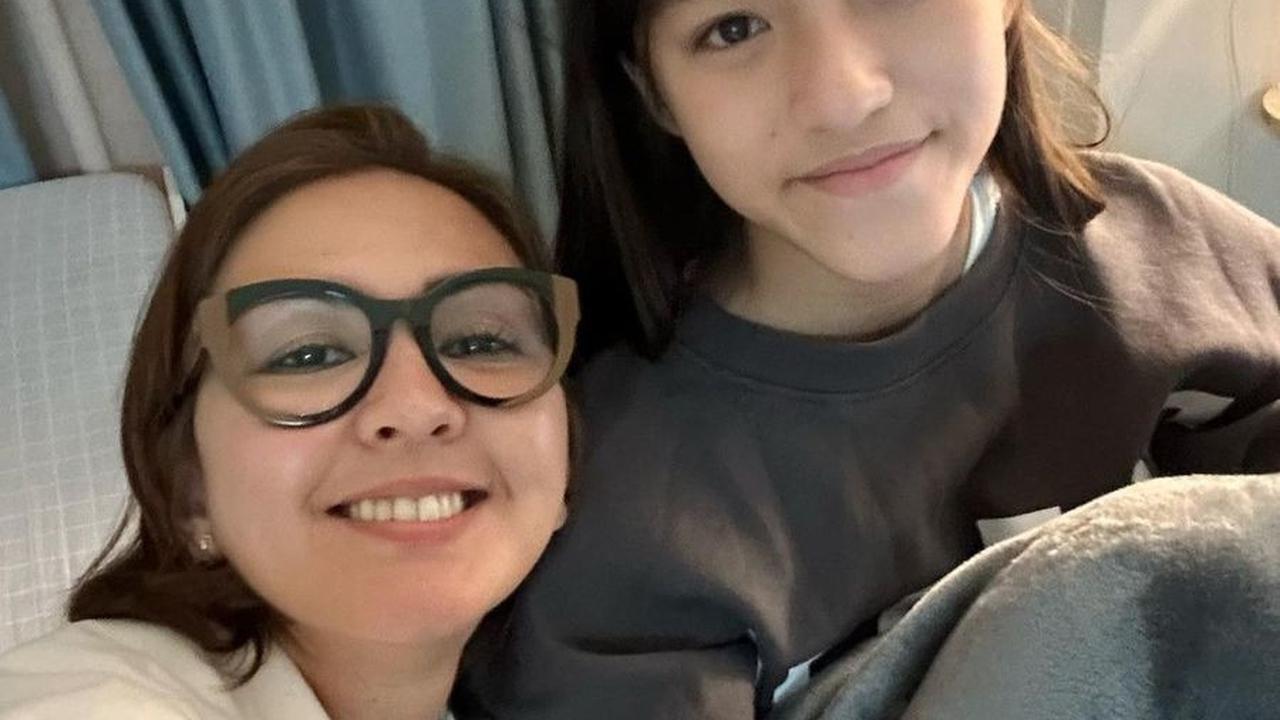 10 Potret Sabrina Anak Darius Sinathrya dan Donna Agnesia yang Beranjak Remaja, Cantiknya Nular dari Sang Mama
