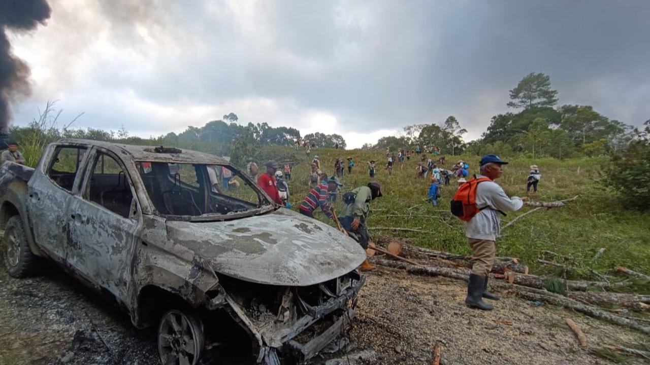 Pekerja PT Toba Pulp Lestari Serang Masyarakat Adat di Simalungun, Puluhan Orang Terluka