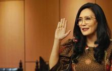 Tampil Anggun Pakai Kebaya Merah saat Ucapkan Sumpah Jabatan, Rieke 'Oneng': Mohon Maaf Masih Banyak Kekurangan