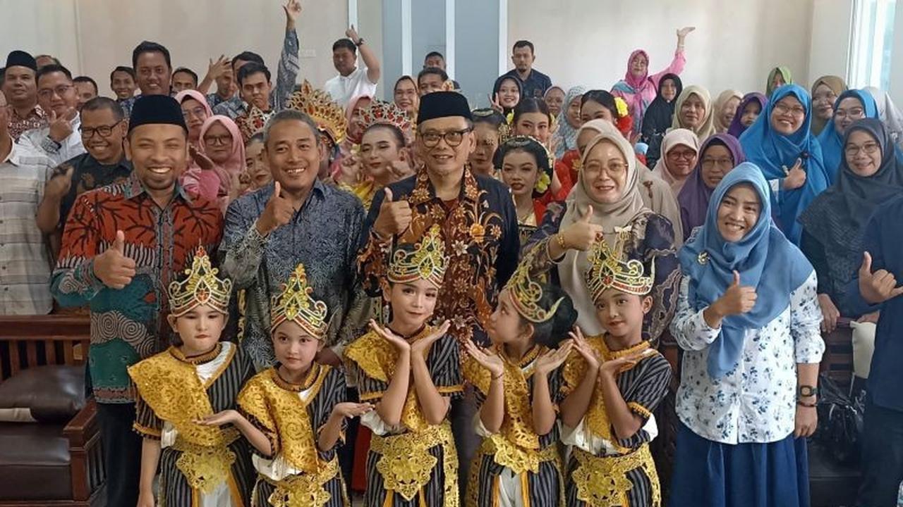 DPR: Kesenian Lokal Wajib Berinovasi Agar Tak Hilang Ditelan Zaman, Contoh Drakor Jadi Inspirasi?