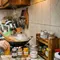 8 Kesalahan Menyimpan Bumbu Dapur yang Membuat Cepat Rusak, Kebiasaan yang Sering Diabaikan