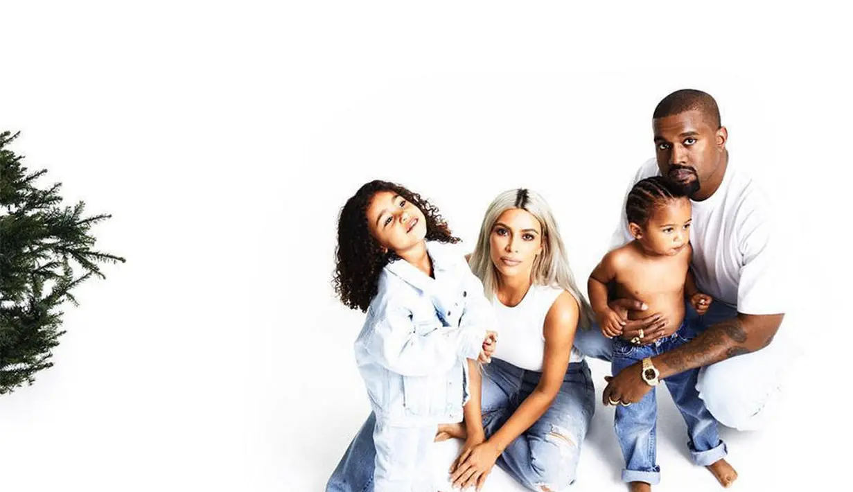 Kim pun mengaku bahwa ia menjadi lebih peduli dengan dunia saat membesarkan anak. (instagram/krisjenner)