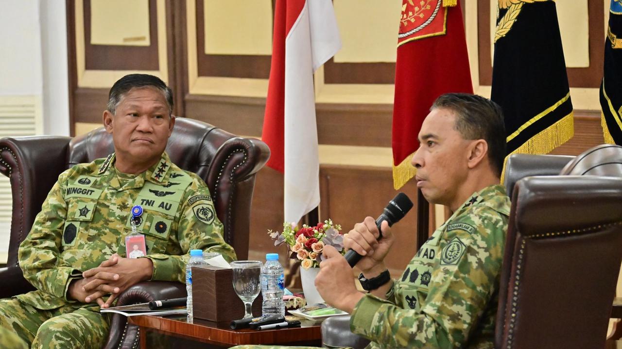 FOTO: Pangkoopsudnas dan Pangkogabwilhan III Perkuat Sinergi Pertahanan