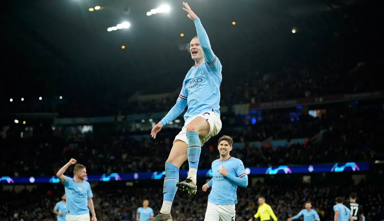 Selebrasi pemain Manchester City Erling Haaland usai mencetak gol ke gawang RB Leipzig pada pertandingan sepak bola leg kedua babak 16 besar Liga Champions di Etihad Stadium, Manchester, Inggris, 14 Maret 2023. Erling Haaland mencetak lima gol dan menbawa Manchester City mengalahkan RB Leipzig dengan skor 7-0. (AP Photo/Dave Thompson)