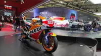 Motor RC213V Milik Marc Marquez Juga Mejeng di Booth Honda (Arief A/Liputan6.com)