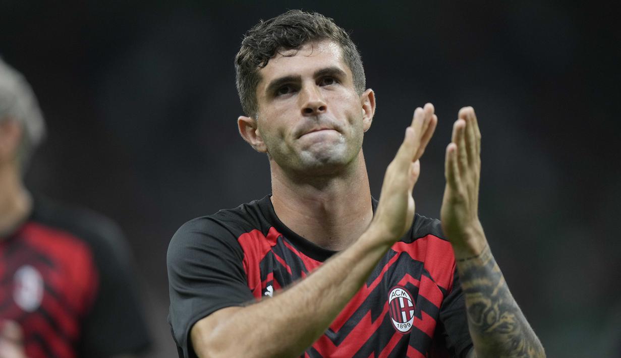 Tampil bersama salah satu tim besar Eropa seperti AC Milan, tentu akan menanggung beban berat bagi seoarang pemain, apalagi jika itu terjadi pada awal musim saat para pemain masih dalam proses adaptasi. Namun 5 pemain berikut mampu membuktikan kapasitasnya dengan langsung tampil tajam di awal musim. Siapa saja kelima pemain tersebut? Simak uraiannya berikut ini. (AP Photo/Luca Bruno)