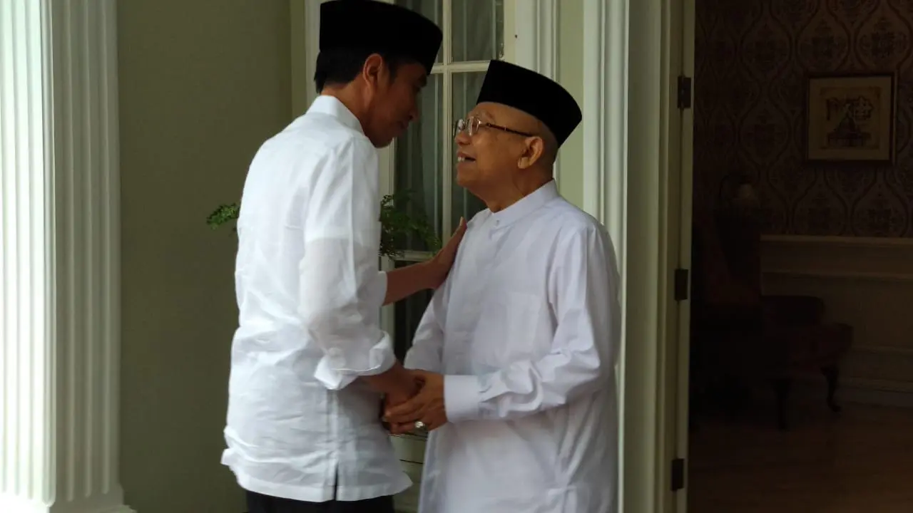 Jokowi bertemu dengan Ma'ruf Amin. (Liputan6.com/Putu Merta Surya Putra)