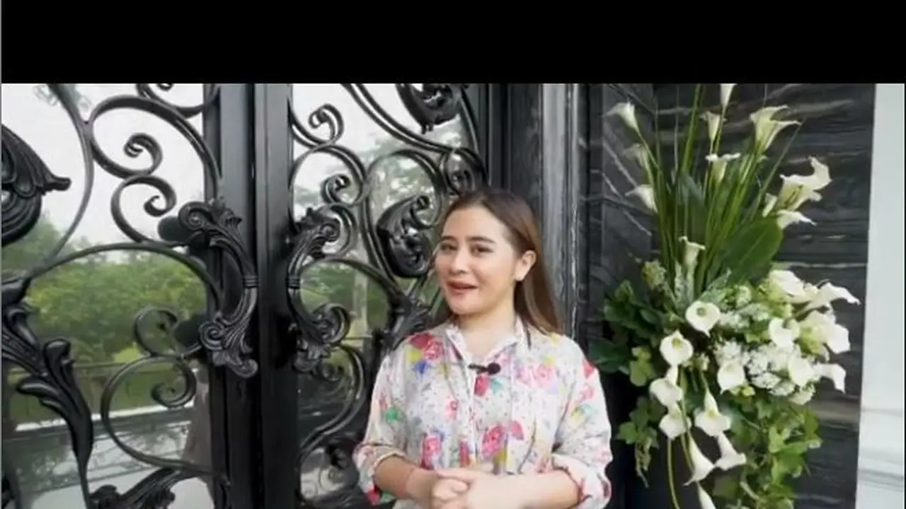 Prilly Latuconsina (Foto: Instagram/@prillylatuconsina96)