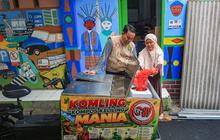 FOTO: Gerobak Listrik KomLing Permudah Pengelolaan Sampah Organik Warga