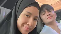 Jalani Umrah Perdana Bersama Angga Yunanda, Shenina Cinnamon Tampil Polos Tanpa Makeup