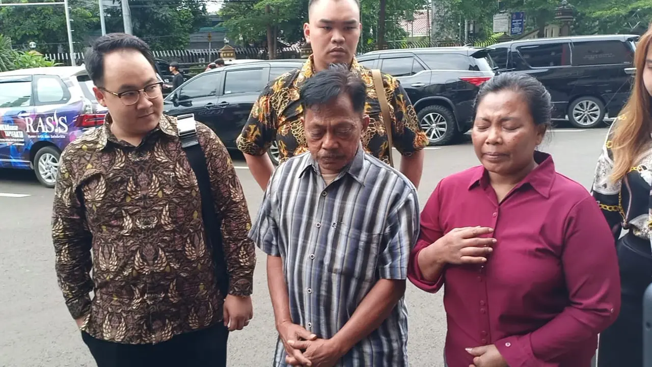 Perempuan bernisial W yang diduga telah menghina Dewi Perssik