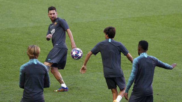 Melihat Lionel Messi Cs Latihan Jelang Hadapi Munchen