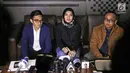 Istri Aldi Taher, Georgia Aisyah memberi keterangan soal gugat cerai ke Aldi Taher, Jakarta, Jumat (03/11). Georgia menjelaskan gugat cerainya karena dirinya tidak cocok sebelum Aldi kena kanker. (Liputan6.com/Herman Zakharia)