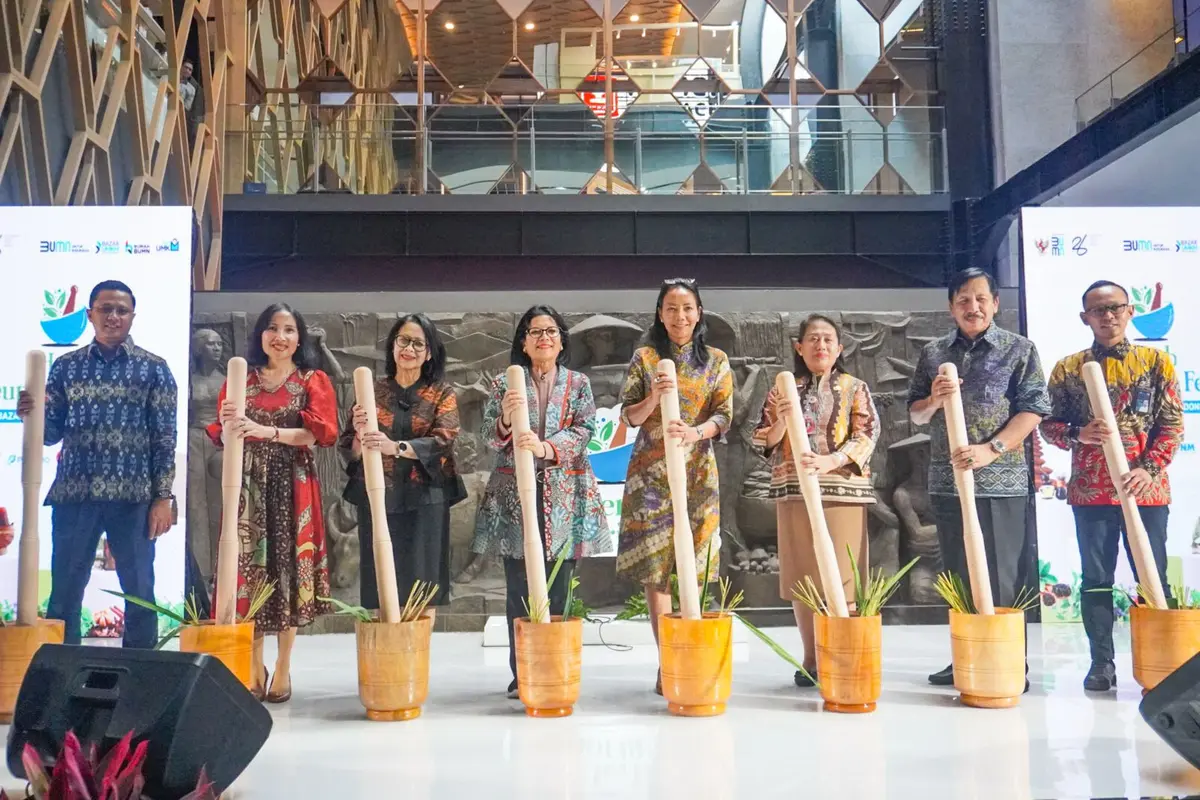 Untuk mendukung pengembangan UMKM khususnya terkait pelestarian aset dan budaya bangsa, PT Permodalan Nasional Madani (PNM) mendukung gelaran 'Herb Euphoria Fest' 2024' yang digalakan Kementerian BUMN.