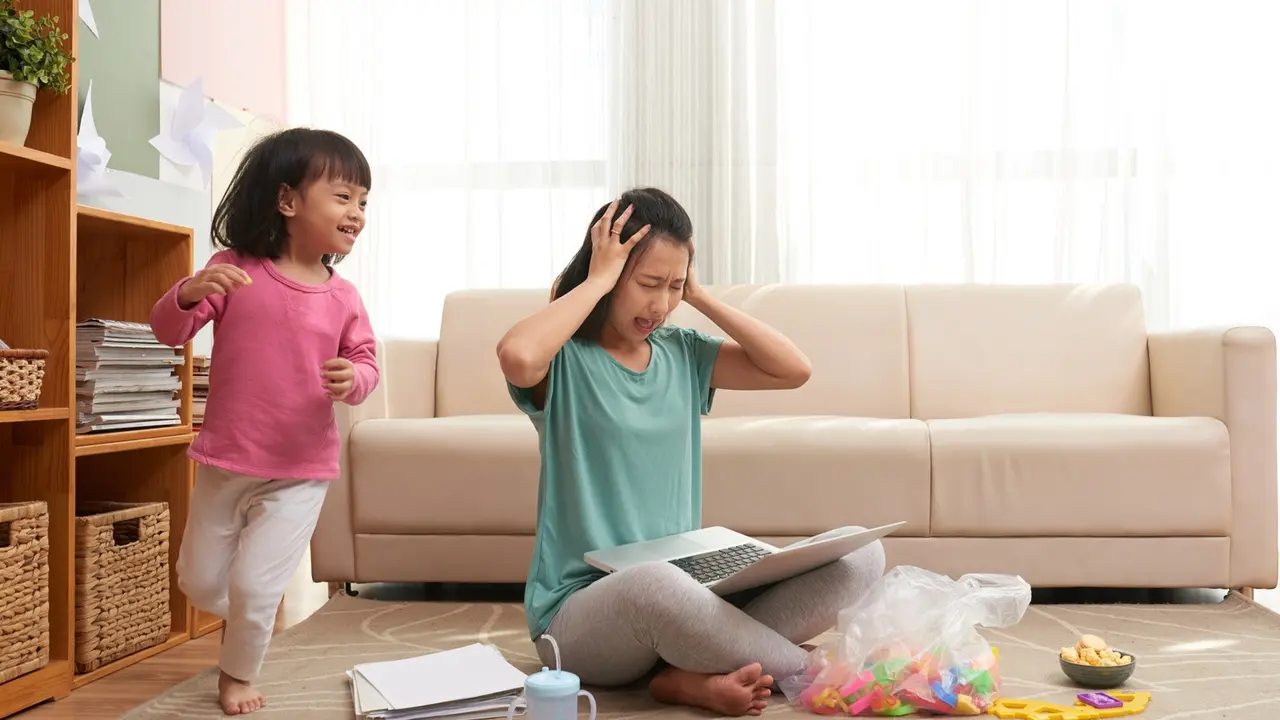 bermain dengan anak