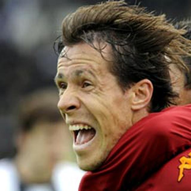Gelandang Veteran Roma Gabung Klub Serie B Bola Liputan6 Com
