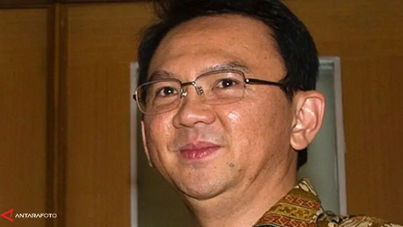 ahok-kagum-140211b.jpg