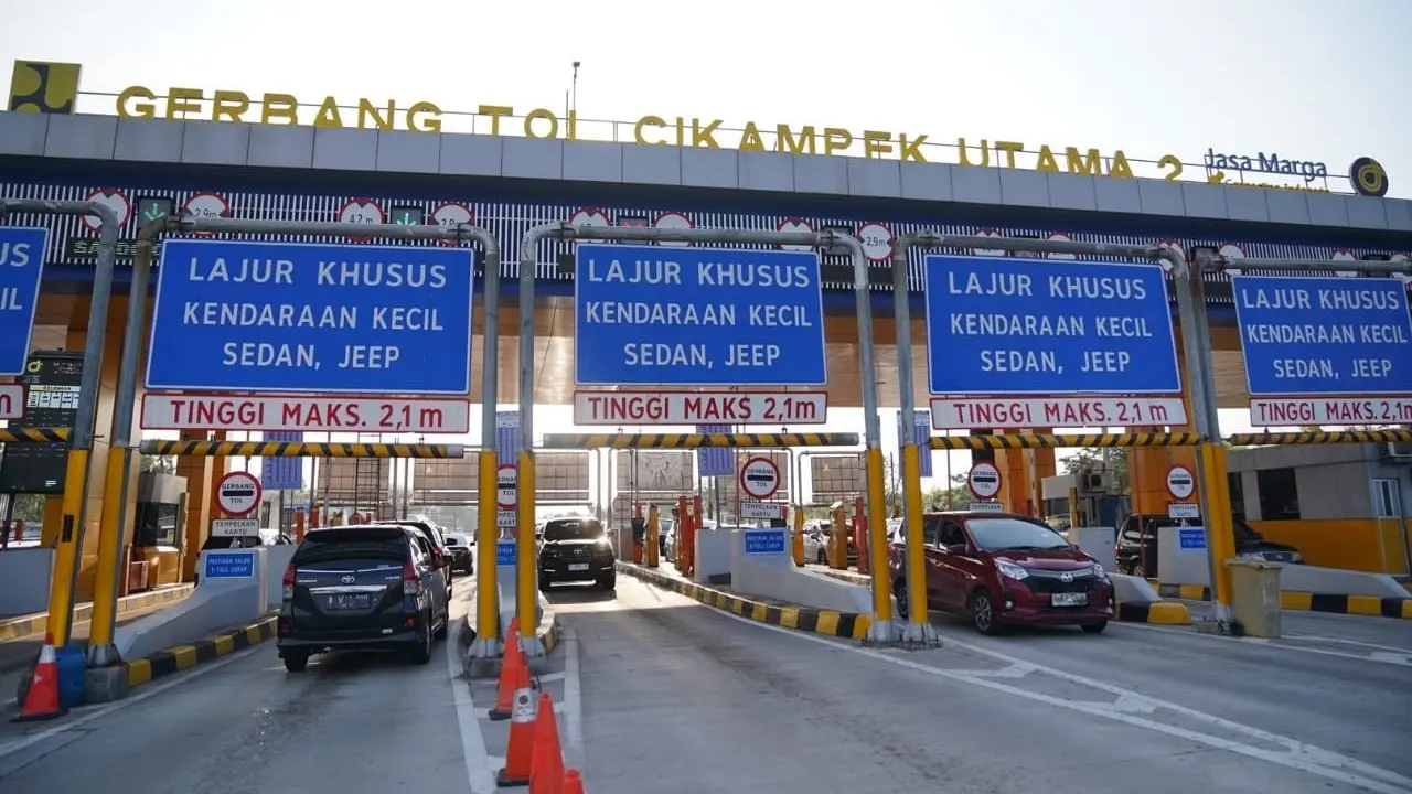 PT Jasa Marga (Persero) Tbk mencatat sebanyak 345.448 kendaraan kembali ke wilayah Jabotabek pada periode Libur Tahun Baru 2024 yang jatuh pada Minggu-Senin, 31 Desember 2023-1 Januari 2024.
