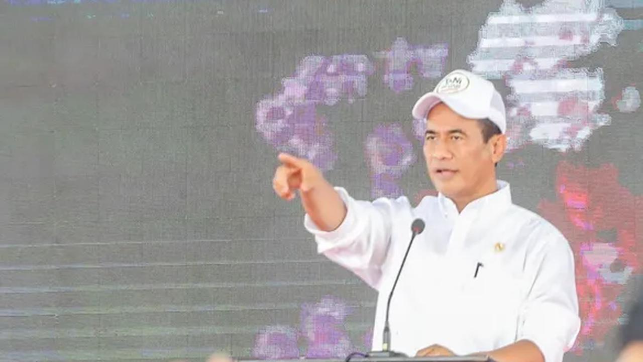 Ingin Petani Nyaman di Musim Tanam, Mentan Amran Gercep Revisi Peraturan Pupuk Bersubsidi