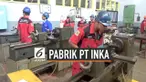 Menteri BUMN Rini Soemarno meninjau perkembangan pembangunan industri kereta api terbesar di Asia Tenggara di Banyuwangi, Jawa Timur pada Rabu (17/7) siang.