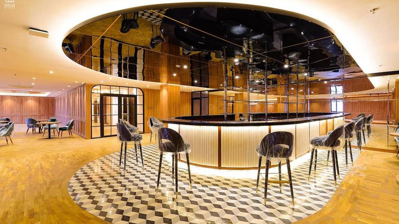 Ruang Terbuka Bak Bar