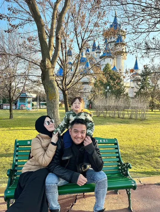 <p>[Instagram/lyravirna]</p>