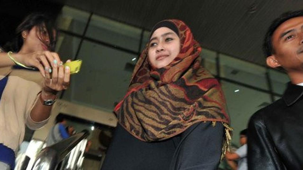 Darin Mumtazah, ABG yang dinikahi Presiden PKS