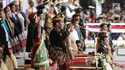 Presiden Joko Widodo (Jokowi) mengikuti Upacara Peringatan Detik-detik Proklamasi Kemerdekaan ke-74 RI di Istana Merdeka, Jakarta, Sabtu (17/8/2019). Peringatan HUT RI tersebut mengangkat tema "SDM Unggul Indonesia Maju". (Liputan6.com/HO/Kentung)