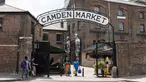Foto pada 2 Juni 2020 ini menunjukkan gerbang masuk Pasar Camden di London, Inggris. Perdana Menteri Inggris Johnson pada 28 Mei mengumumkan beberapa langkah pelonggaran kebijakan lockdown yang "terbatas" dan "hati-hati" di negaranya. (Xinhua/Ray Tang)