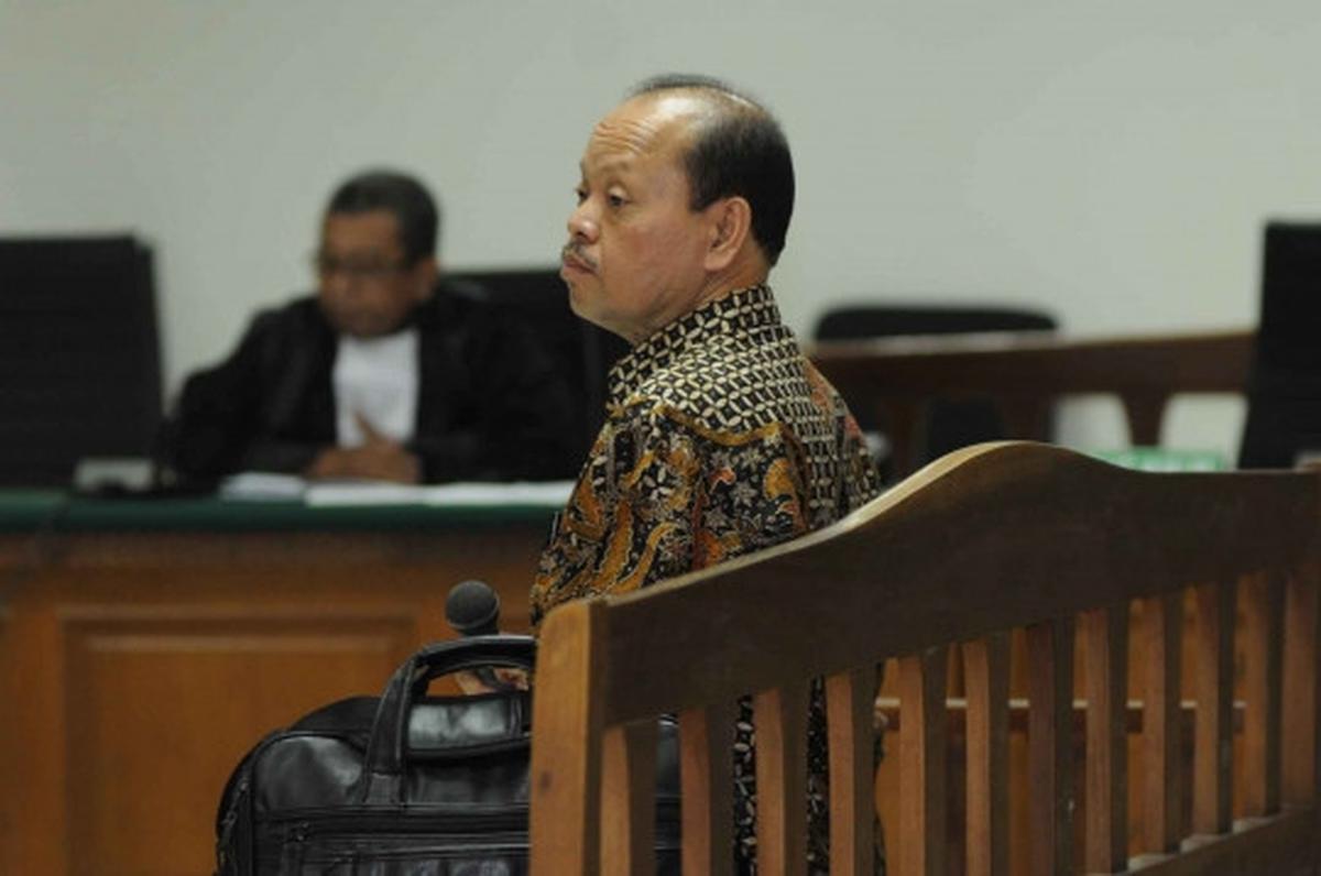 Sutan Bhatoegana dengar kesaksian Waryono Karno di sidang kasus ESDM