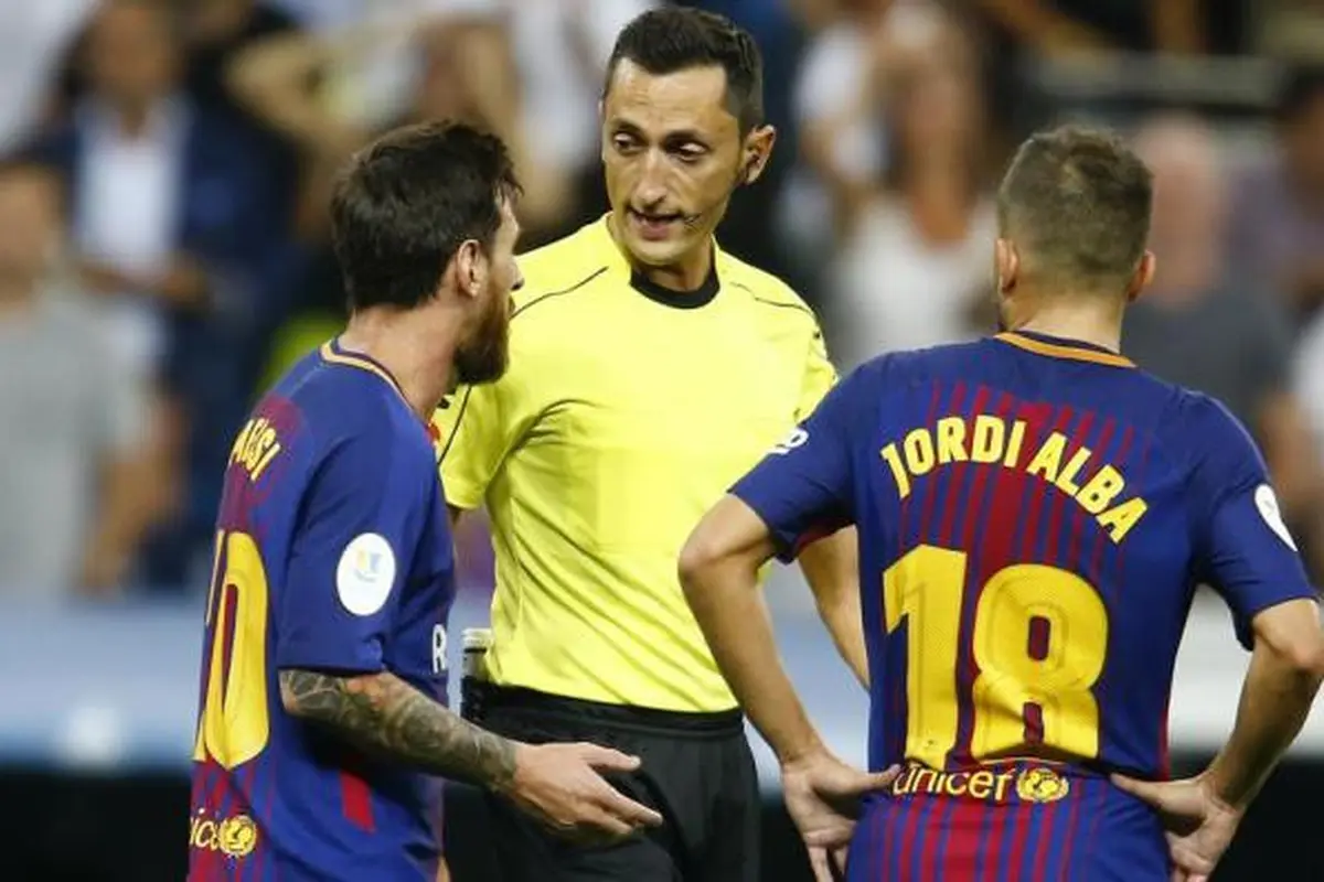 Jose Maria Sanchez Martinez, wasit El Clasico (Foto: Mundo Depportivo)