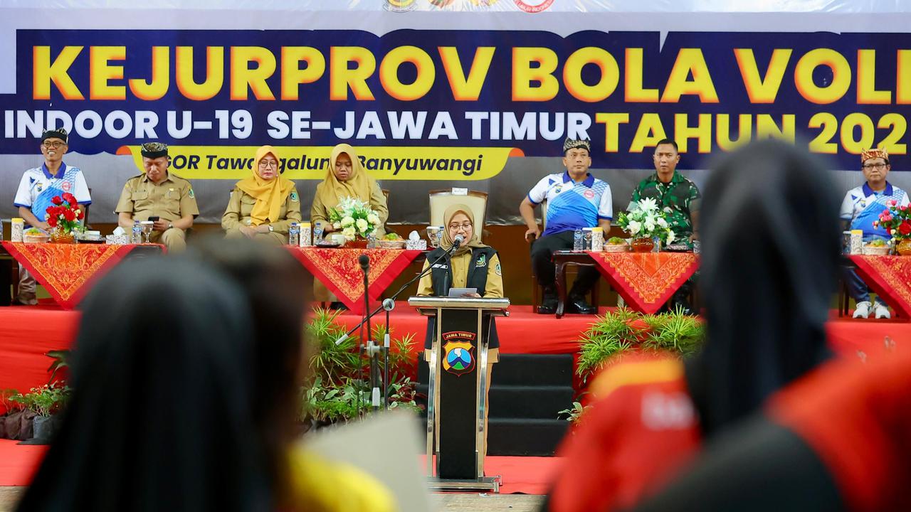 Diikuti 38 Tim se-Jatim, Bupati Ipuk Buka Kejurprov Voli U-19 di Banyuwangi