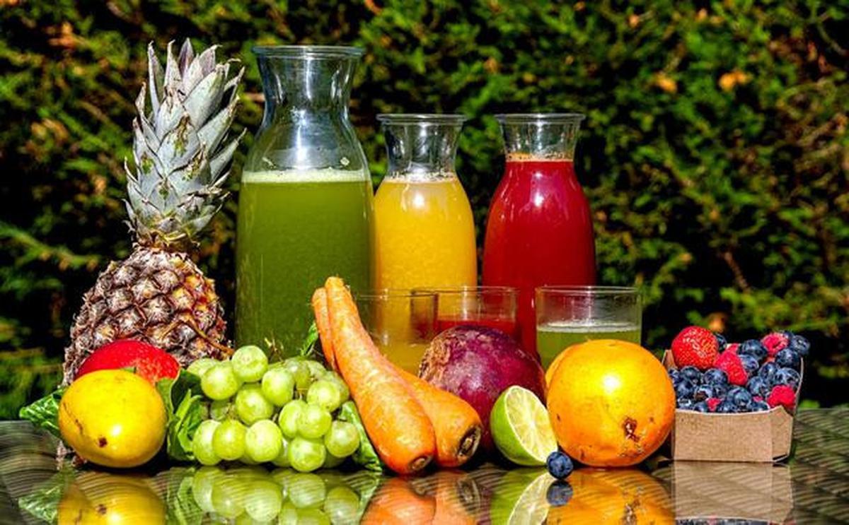 12 Manfaat Jus Buah bagi Kesehatan, dari Mencegah Stroke hingga Bikin Awet Muda