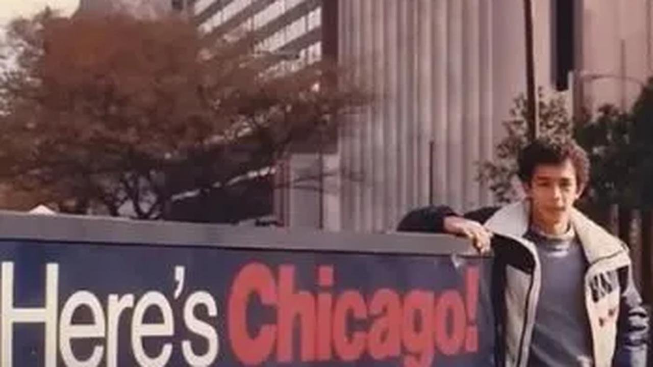 Ia pernah terpilih untuk mengikuti program pertukaran pelajar di Amerika Serikat (AFS) dan tinggal selama setahun di Milwaukee, Wisconsin, Amerika Serikat. Saat itu, Ia masih duduk di bangku Sekolah Menengah Atas (SMA) pada tahun 1987. <br>