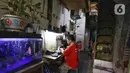 “Efektivitas kebijakan fiskal untuk mendukung akselerasi ekonomi nasional dengan membantu menurunkan tingkat pengangguran terbuka pada 2024 diturunkan pada tingkat 5,0 hingga 5,7 persen. Angka kemiskinan juga terus ditekan pada rentang 6,5 hingga 7,5 persen,” kata Sri Mulyani di Jakarta, Jumat. (Liputan6.com/Angga Yuniar)